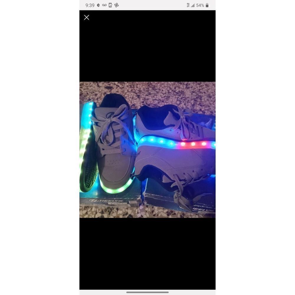 One pair of Heelys